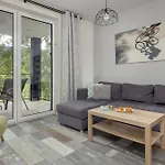 Eleganckie Sun Seasons 24 W świeradowie Zdroju Z Widokiem Na Góry By Renters Apartamento *
