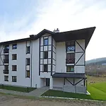 Eleganckie Sun Seasons 24 W świeradowie Zdroju Z Widokiem Na Góry By Renters Apartamento