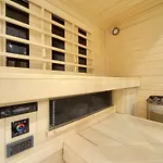 Eleganckie Sun Seasons 24 W świeradowie Zdroju Z Widokiem Na Góry By Renters