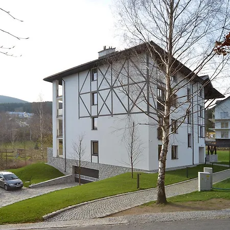 Eleganckie Sun Seasons 24 W Swieradowie Zdroju Z Widokiem Na Gory By Renters Apartman Świeradów-Zdrój