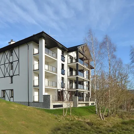 Eleganckie Sun Seasons 24 W Swieradowie Zdroju Z Widokiem Na Gory By Renters Lejlighed
