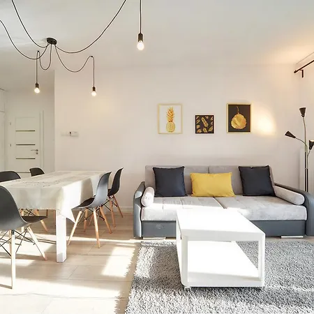 Apartment Eleganckie Apartamenty Sun Seasons 24 W Swieradowie Zdroju Z Widokiem Na Gory By Noclegi Renters Swieradow-Zdroj