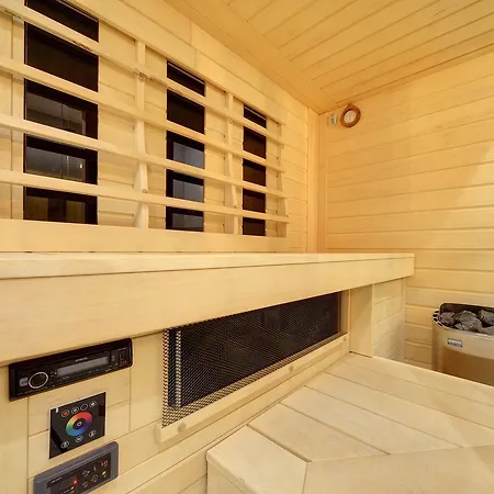 Apartment Eleganckie Apartamenty Sun Seasons 24 W Swieradowie Zdroju Z Widokiem Na Gory By Noclegi Renters *