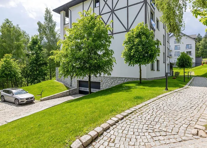 Eleganckie Sun Seasons 24 W Swieradowie Zdroju Z Widokiem Na Gory By Renters