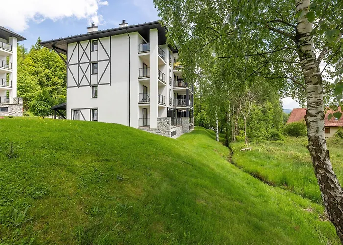 Eleganckie Sun Seasons 24 W Swieradowie Zdroju Z Widokiem Na Gory By Renters Świeradów-Zdrój