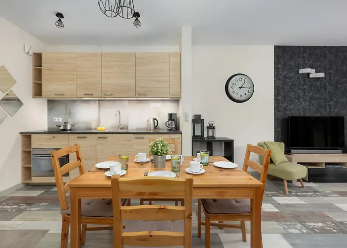 Eleganckie Sun Seasons 24 W Swieradowie Zdroju Z Widokiem Na Gory By Renters Appartamento