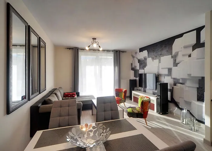 Appartamento Eleganckie Sun Seasons 24 W Swieradowie Zdroju Z Widokiem Na Gory By Renters Świeradów-Zdrój