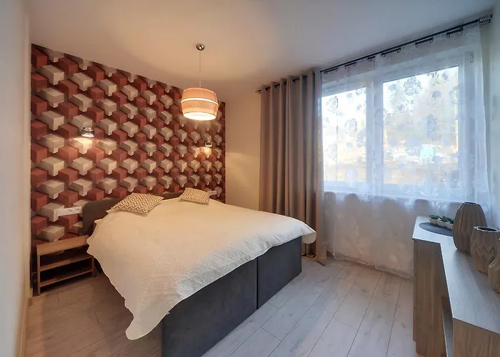 Appartamento Eleganckie Sun Seasons 24 W Swieradowie Zdroju Z Widokiem Na Gory By Renters Świeradów-Zdrój