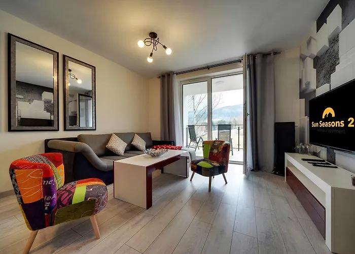 Appartamento Eleganckie Sun Seasons 24 W Swieradowie Zdroju Z Widokiem Na Gory By Renters Świeradów-Zdrój
